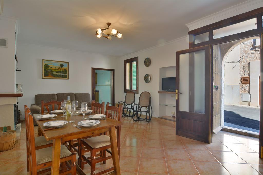 Mallorca Town House With Terrace Algaida  Eksteriør bilde